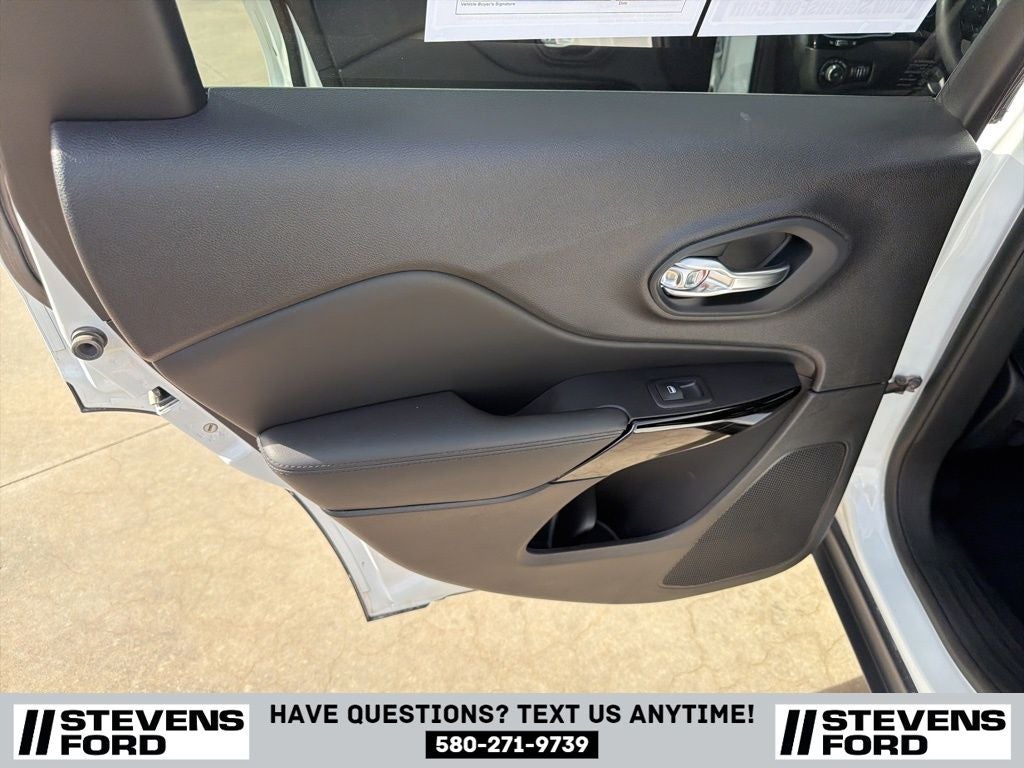 2021 Jeep Cherokee Altitude