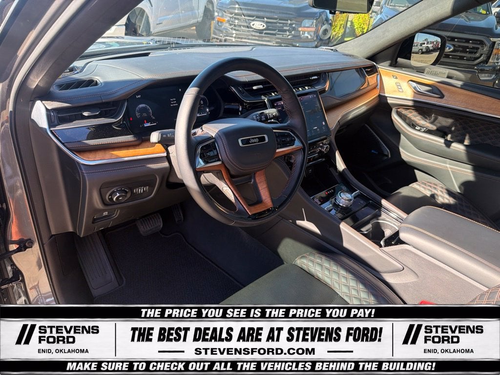2023 Jeep Grand Cherokee L Summit