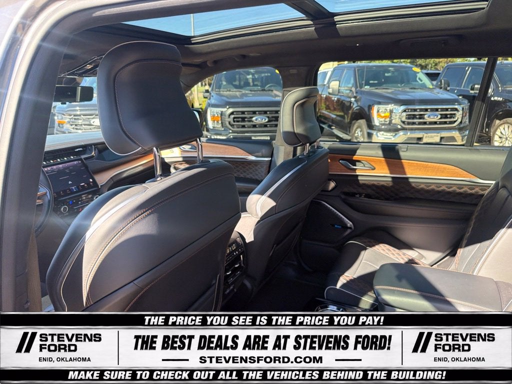 2023 Jeep Grand Cherokee L Summit
