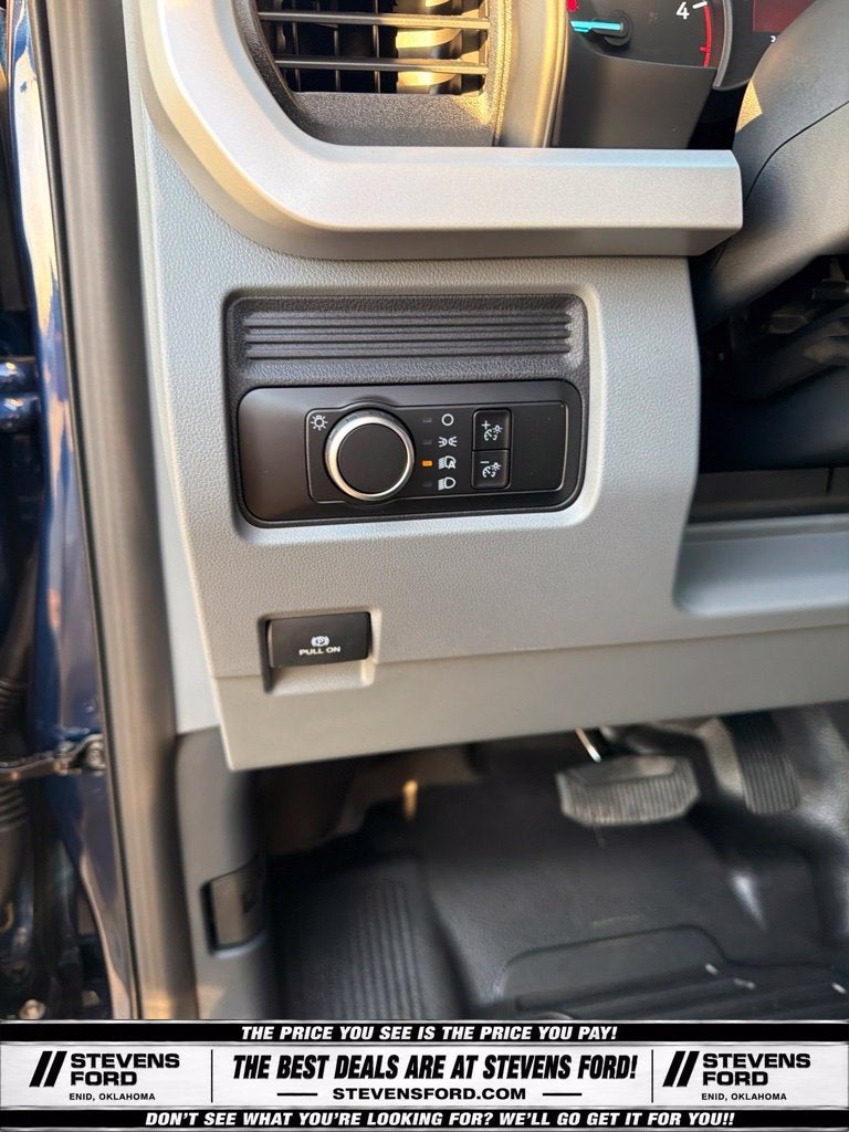 2027 Ford F-350SD XL DRW