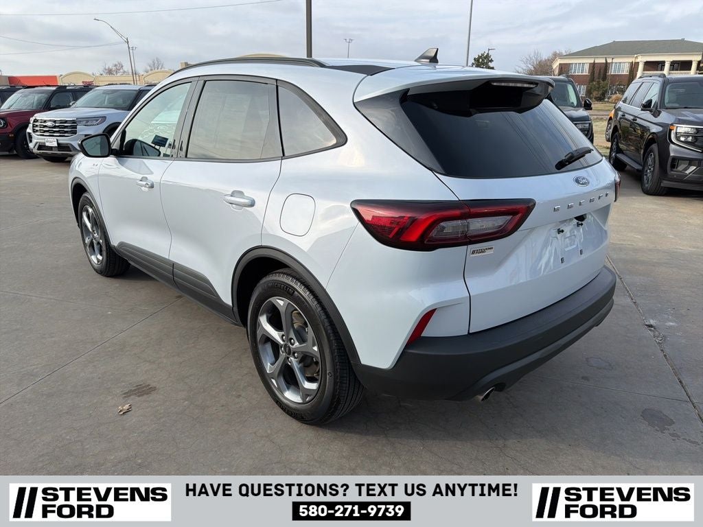 2025 Ford Escape ST-Line