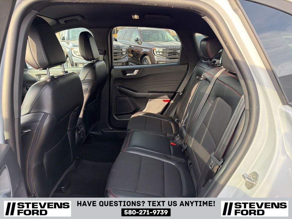 2025 Ford Escape ST-Line