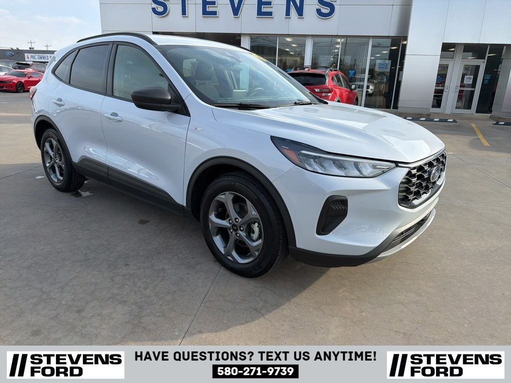 2025 Ford Escape ST-Line