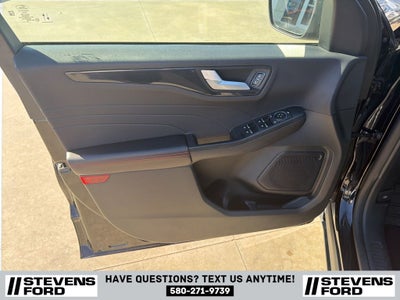 2025 Ford Escape ST-Line