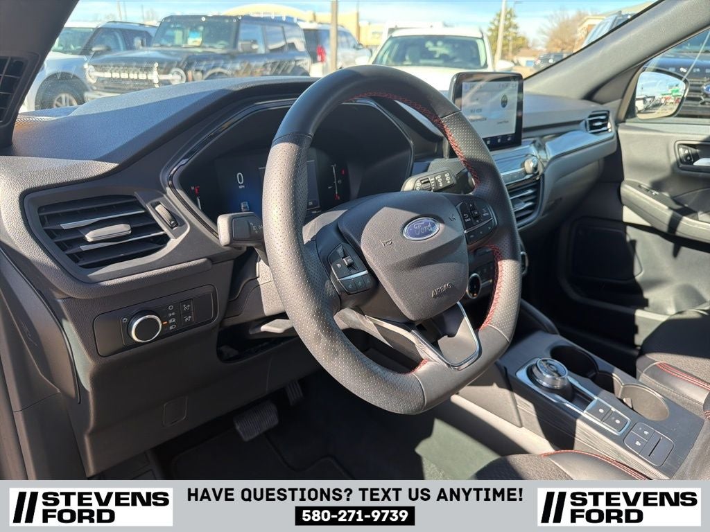 2025 Ford Escape ST-Line
