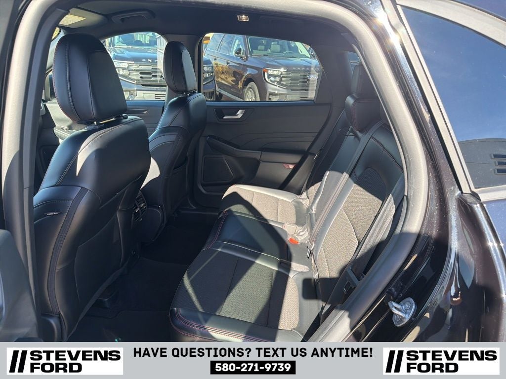 2025 Ford Escape ST-Line