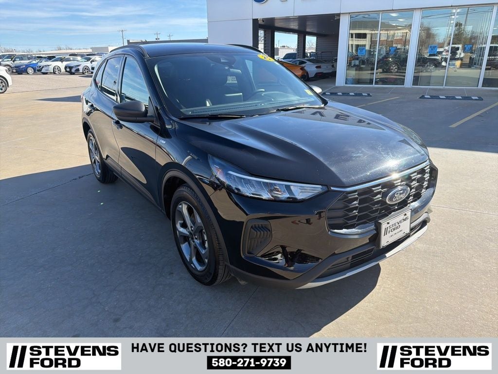 2025 Ford Escape ST-Line