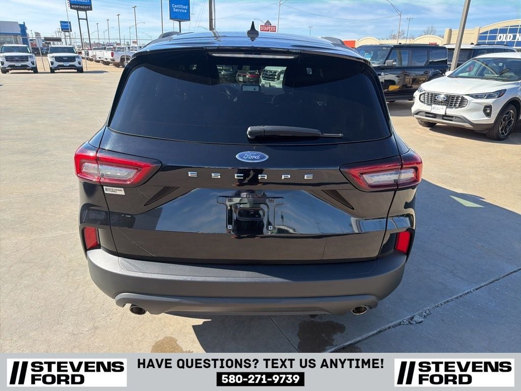 2025 Ford Escape ST-Line