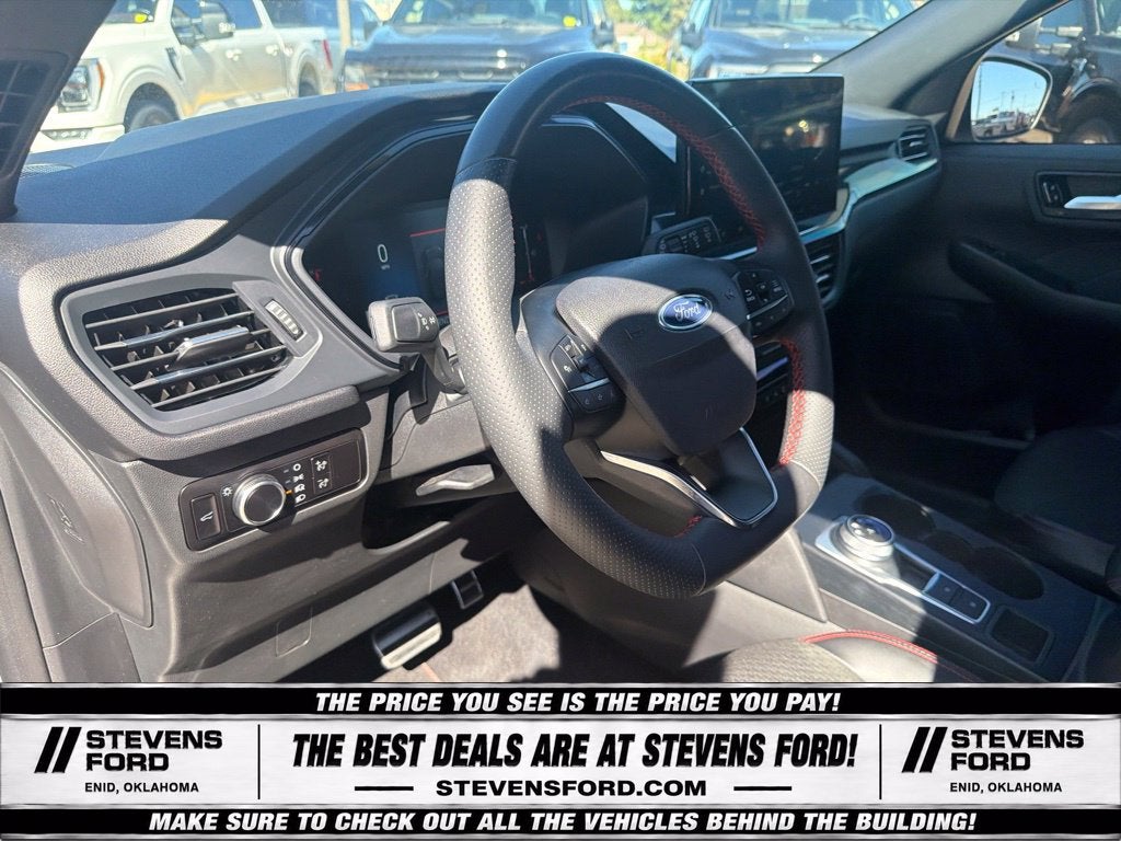 2023 Ford Escape ST-Line