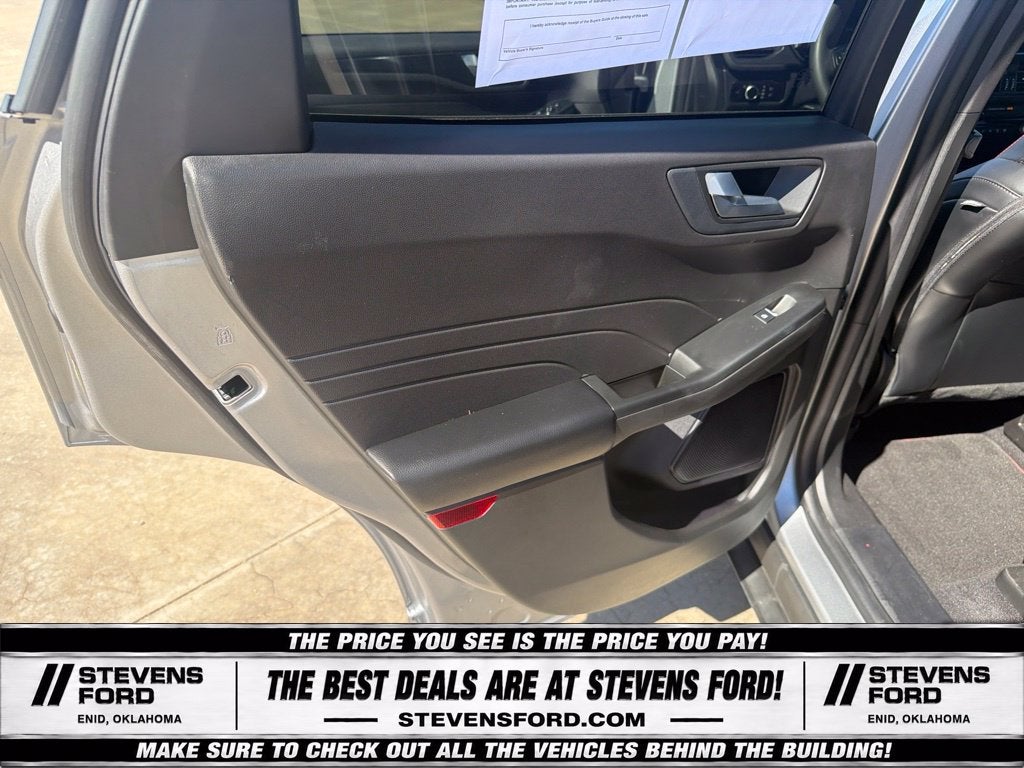 2023 Ford Escape ST-Line
