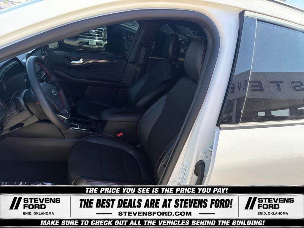 2025 Ford Escape ST-Line