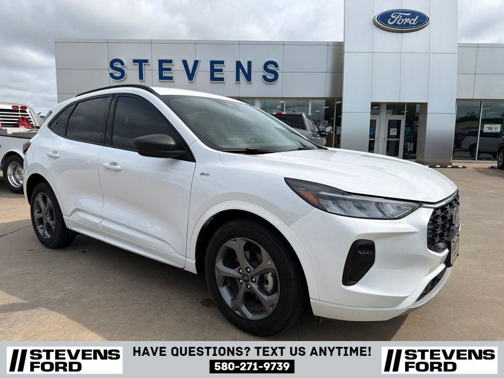 2023 Ford Escape ST-Line