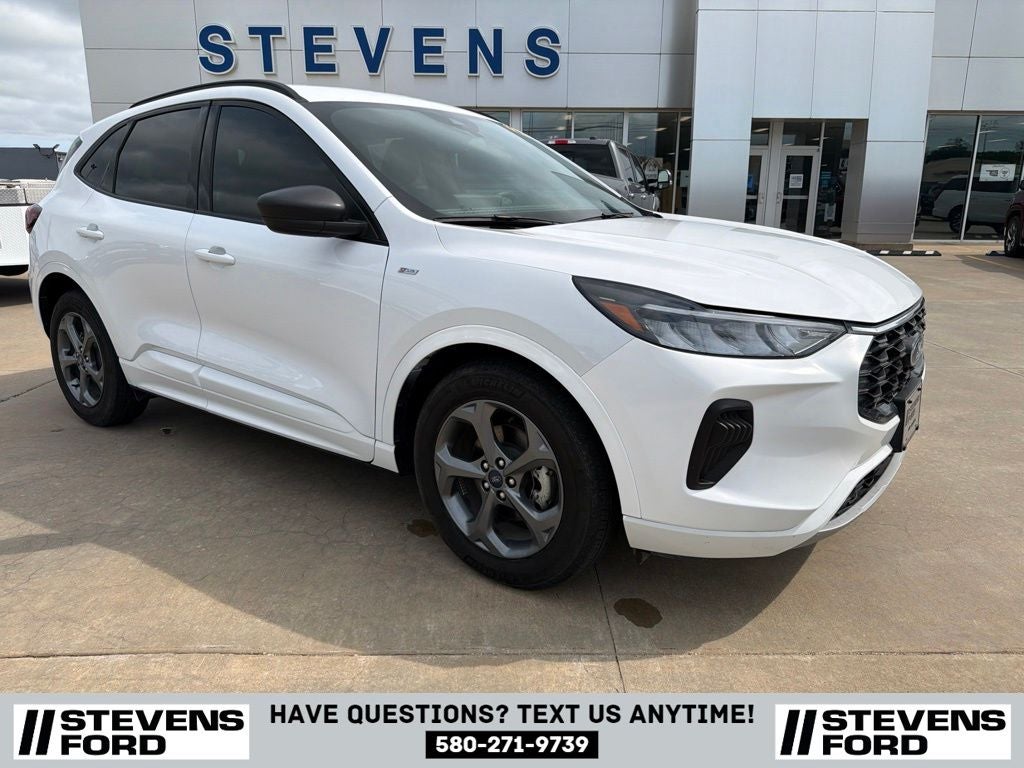 2023 Ford Escape ST-Line