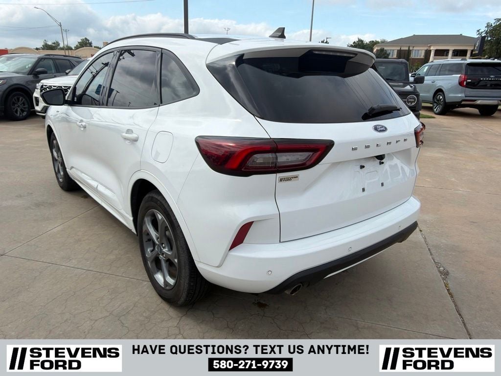 2023 Ford Escape ST-Line