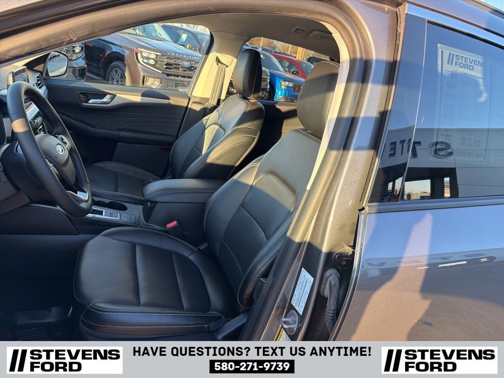 2022 Ford Escape SEL