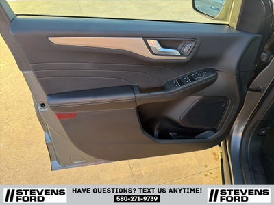 2022 Ford Escape SEL