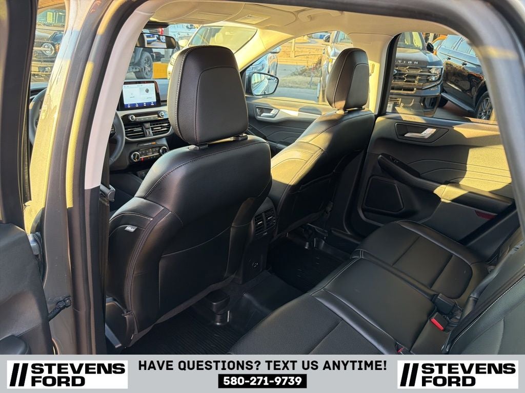 2022 Ford Escape SEL