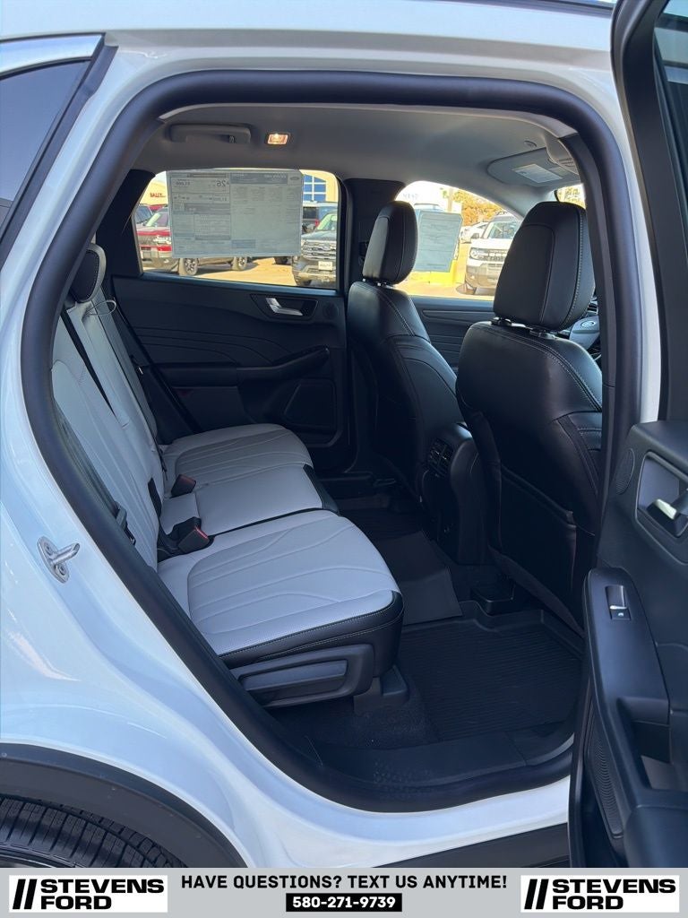 2026 Ford Escape Platinum