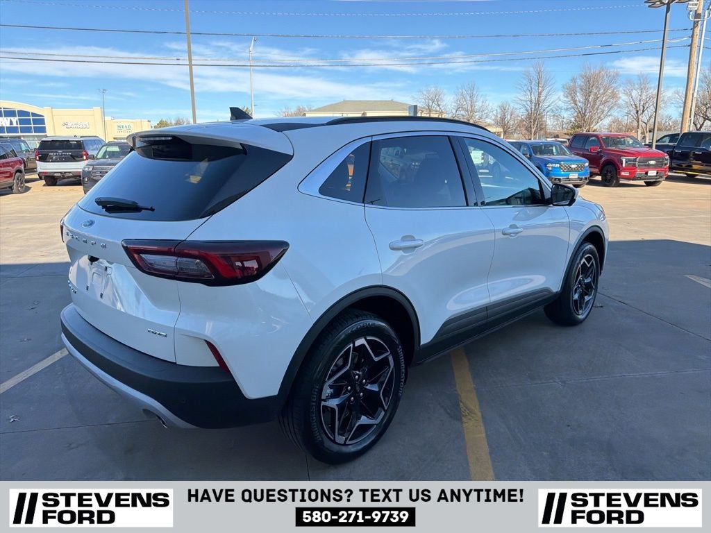 2026 Ford Escape Platinum