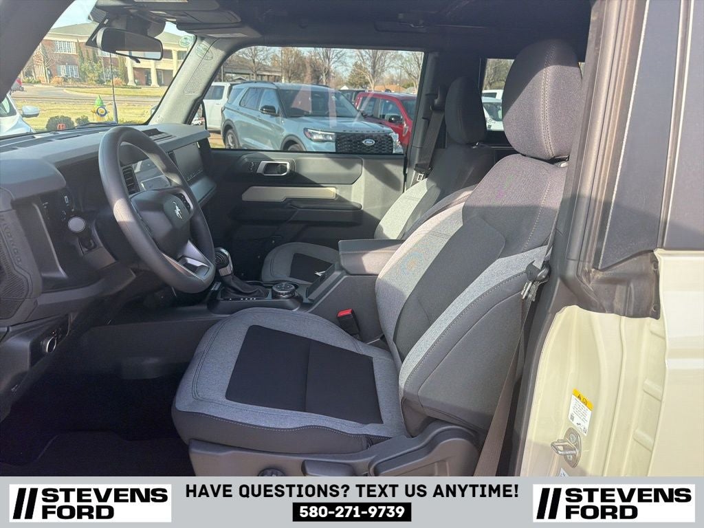 2025 Ford Bronco Base