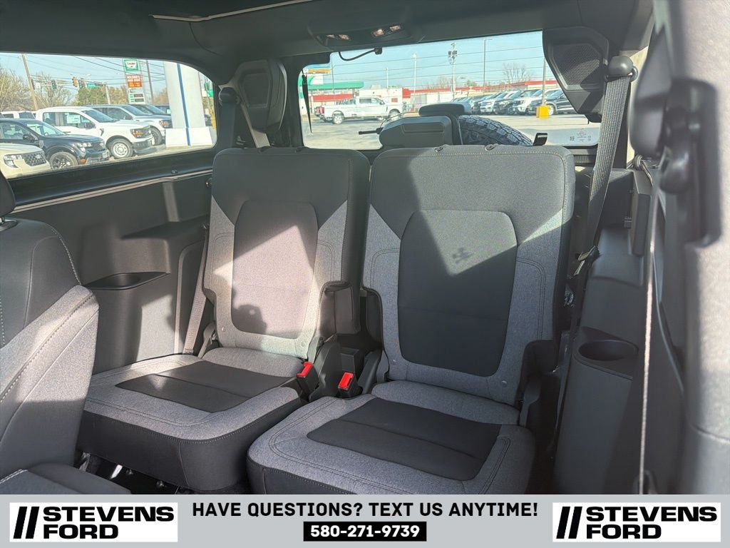 2025 Ford Bronco Base