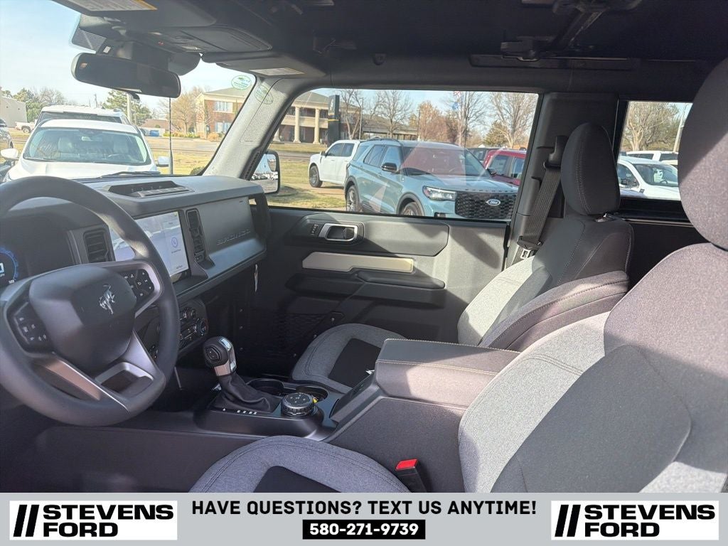 2025 Ford Bronco Base