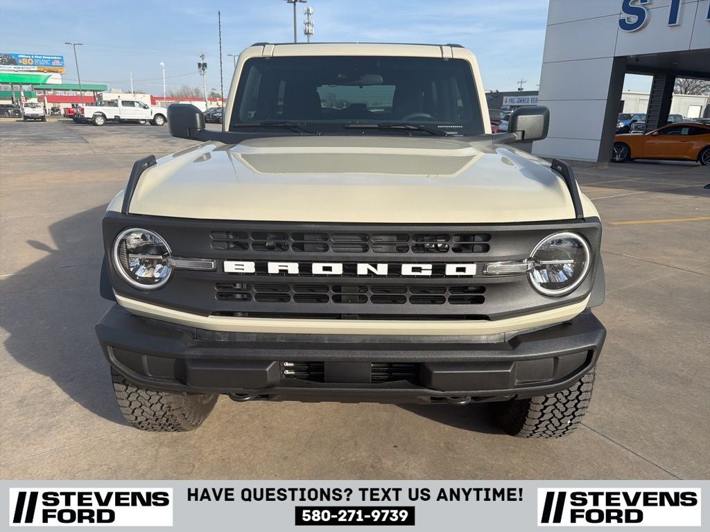 2025 Ford Bronco Base