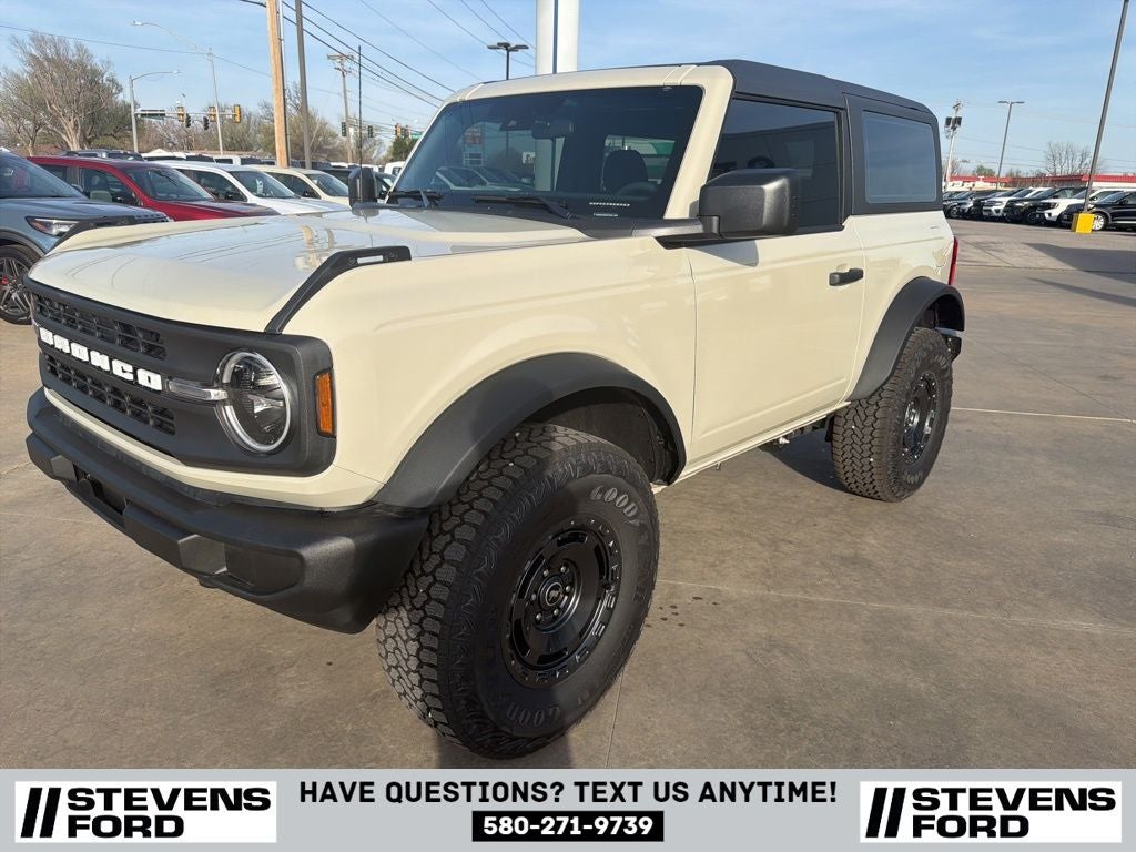 2025 Ford Bronco Base