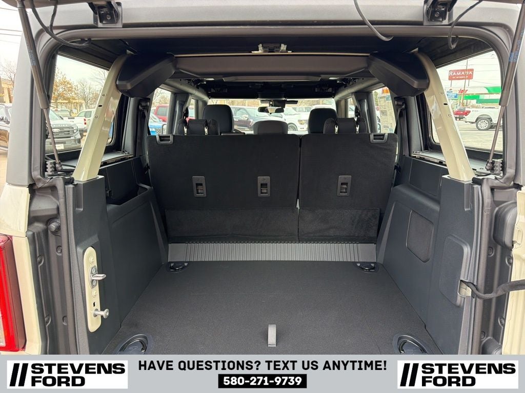 2025 Ford Bronco Base