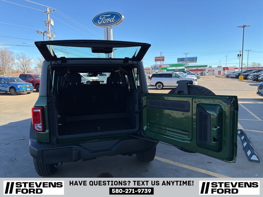 2025 Ford Bronco Base