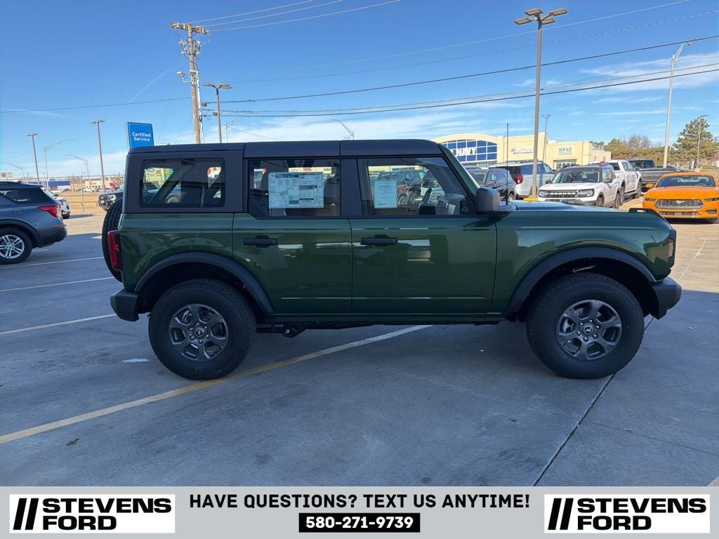 2025 Ford Bronco Base