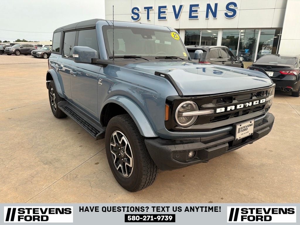 2025 Ford Bronco Outer Banks