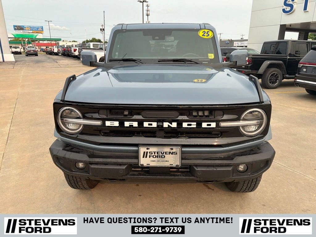 2025 Ford Bronco Outer Banks