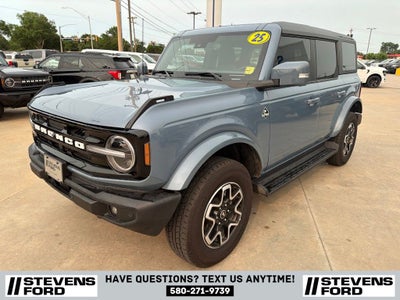 2025 Ford Bronco Outer Banks
