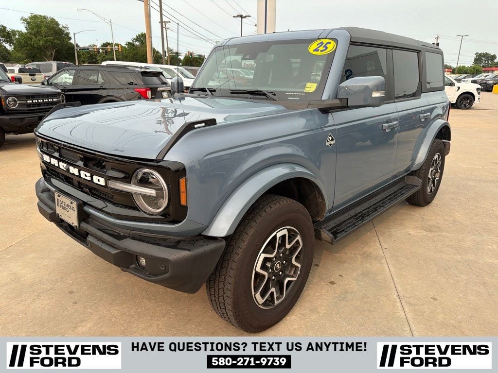 2025 Ford Bronco Outer Banks