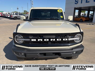 2025 Ford Bronco Outer Banks