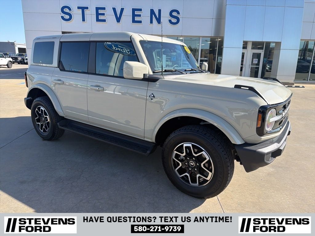 2025 Ford Bronco Outer Banks