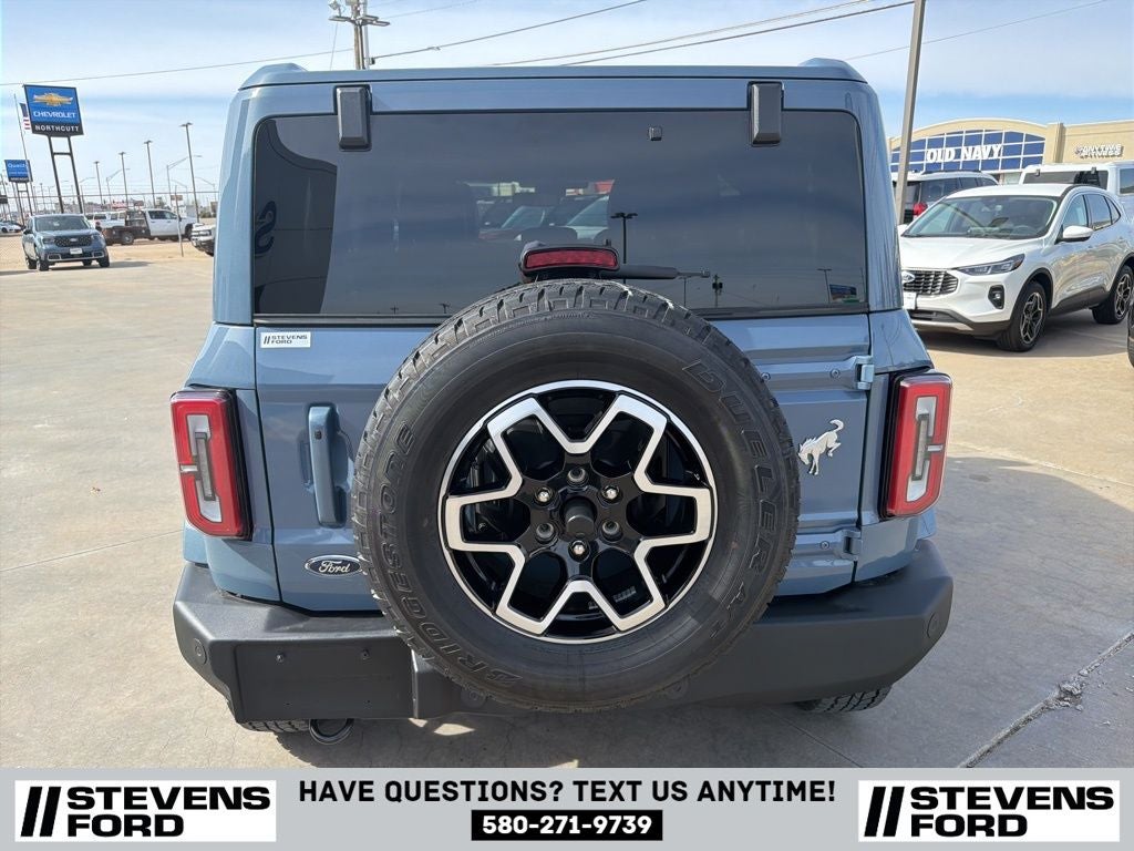 2025 Ford Bronco Outer Banks
