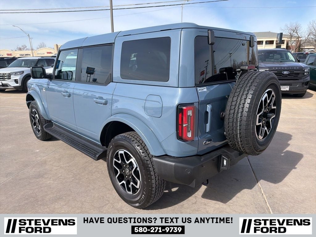 2025 Ford Bronco Outer Banks
