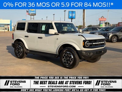 2026 Ford Bronco Outer Banks