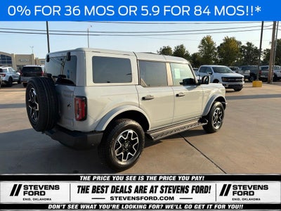 2026 Ford Bronco Outer Banks