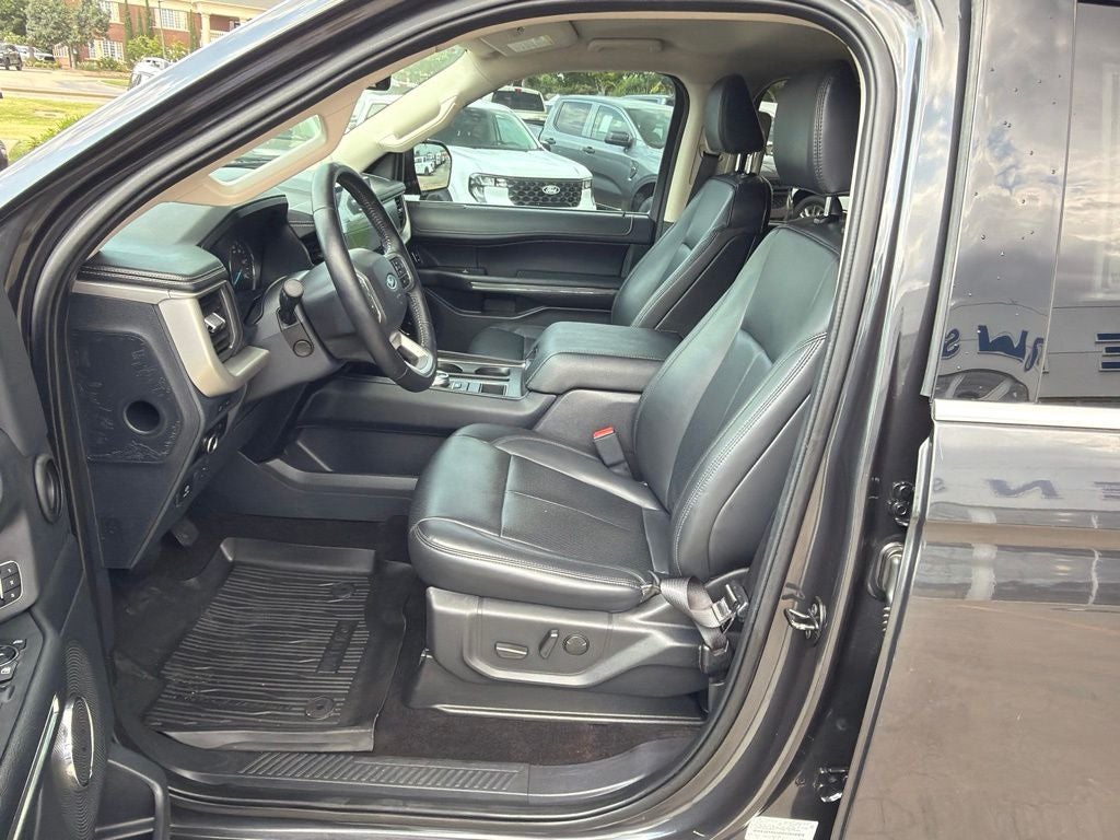 2023 Ford Expedition Max XLT