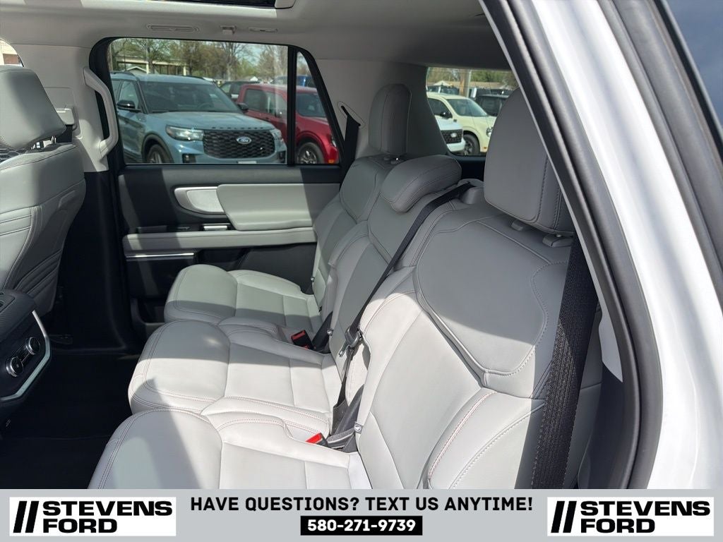 2025 Ford Expedition Max Active