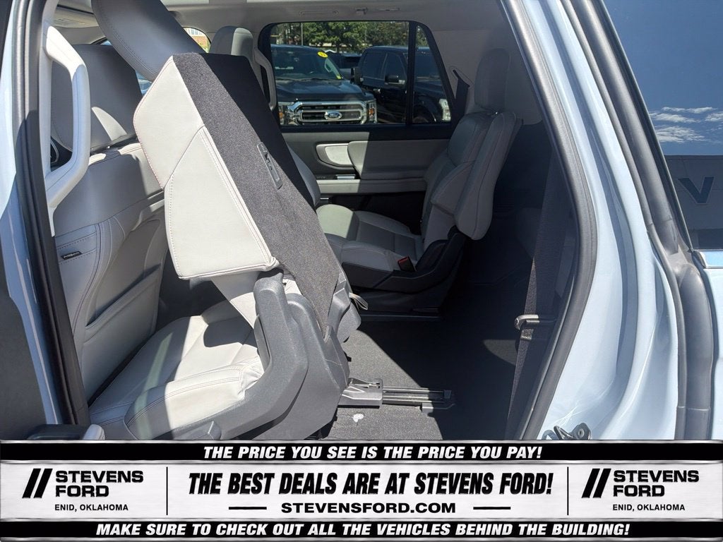 2025 Ford Expedition Max Active