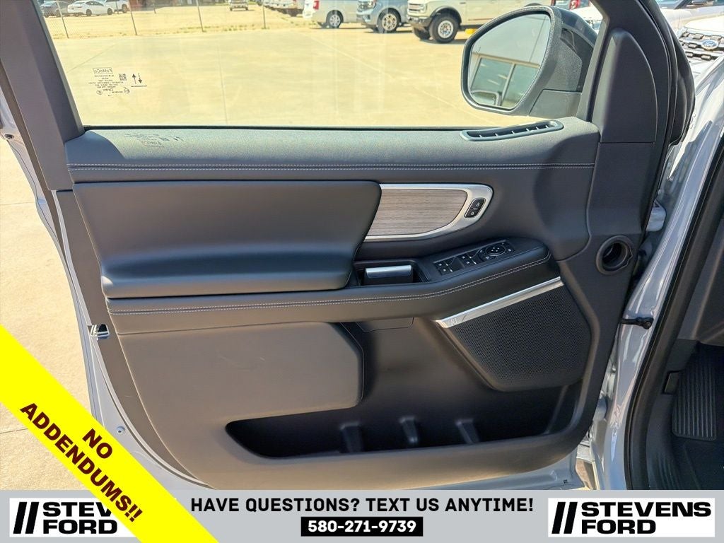 2025 Ford Expedition Max Platinum