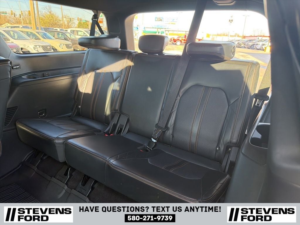 2023 Ford Expedition Max Platinum