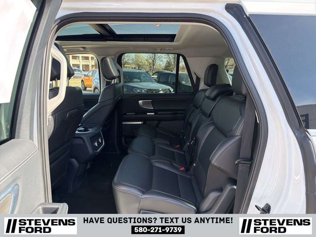 2025 Ford Expedition Max Platinum