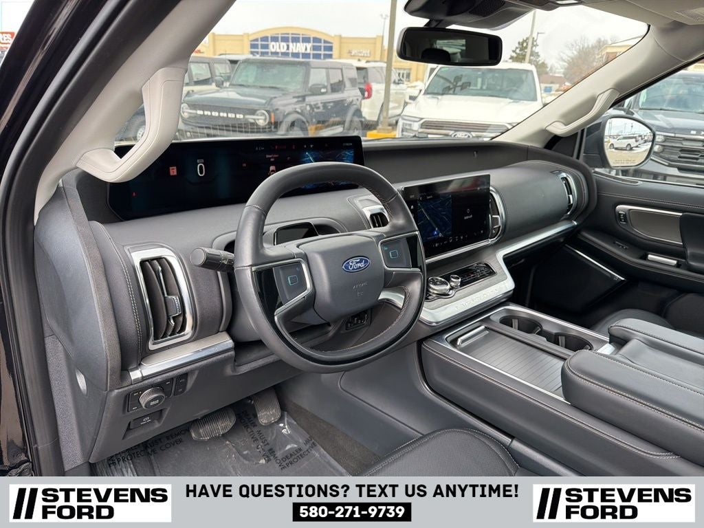 2025 Ford Expedition Max Platinum