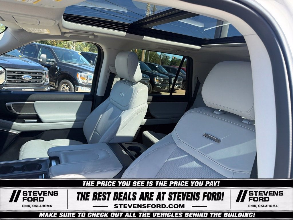 2025 Ford Expedition Max Platinum