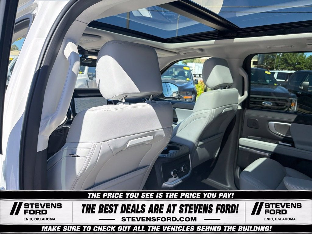 2025 Ford Expedition Max Platinum